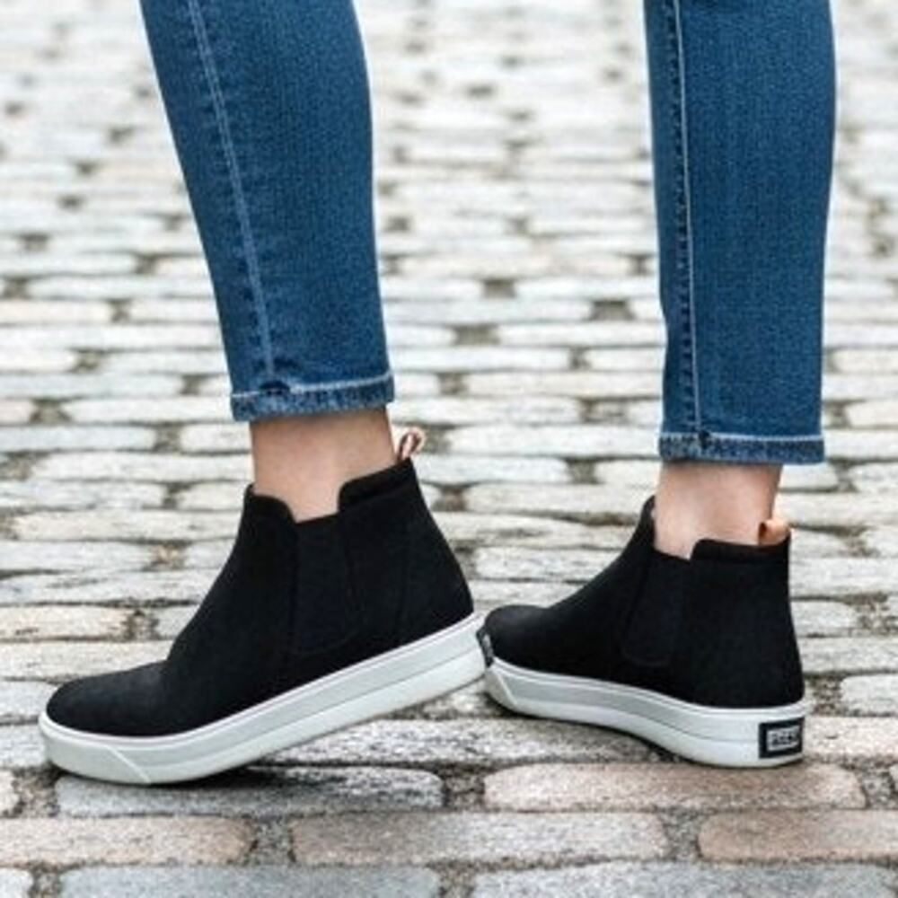 Ryka Vera Women's Black & Rose Gold Slip-On Wedge Casual Sneakers - Size 9M